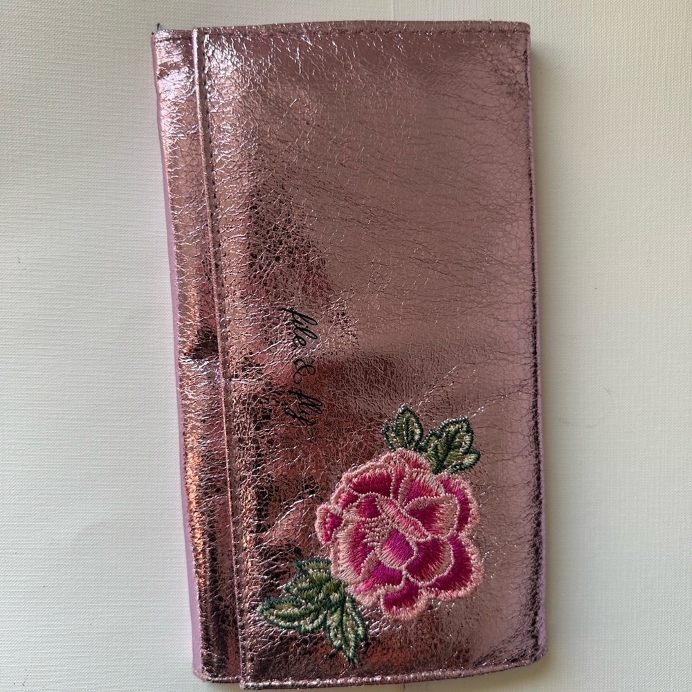 Elegant Metallic Pink Floral Women's Wallet